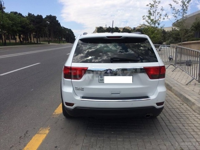 Jeep Grand Cherokee 2012, 92,000 km - 3.6 л - Bakı