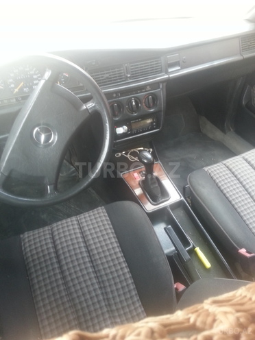 Mercedes 190 1992, 265,045 km - 2.0 л - Şamaxı