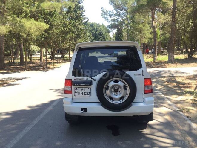 Mitsubishi Pajero io 2000, 132,000 km - 1.8 l - Sumqayıt