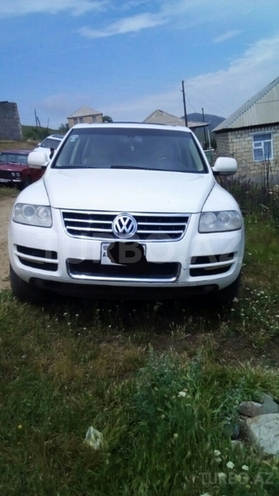 Volkswagen Touareg 2005, 230,000 km - 3.2 l - Şəki