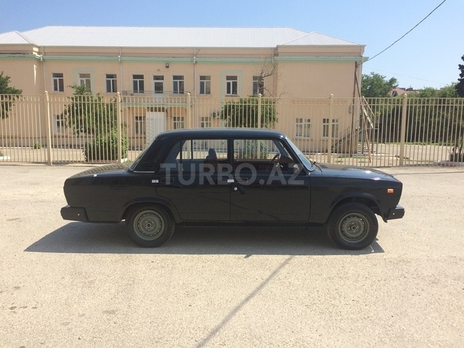 LADA (VAZ) 2107 2011, 83,000 km - 1.6 л - Bakı