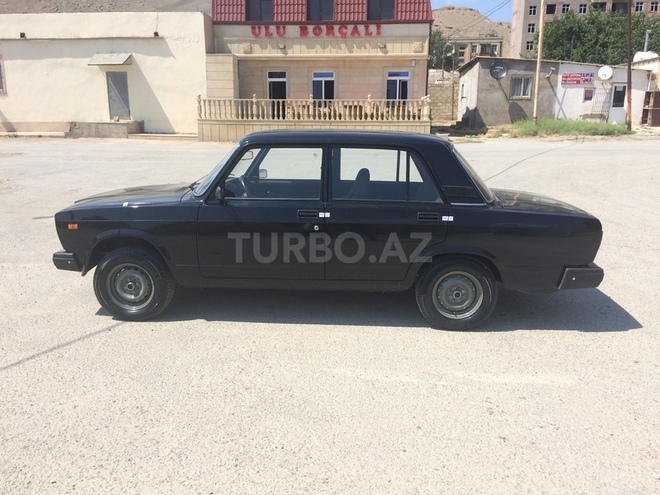 LADA (VAZ) 2107 2011, 83,000 km - 1.6 л - Bakı
