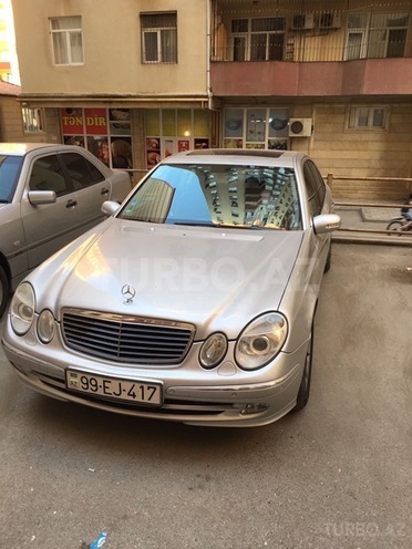 Mercedes E 240 2004, 157,000 km - 2.6 l - Bakı