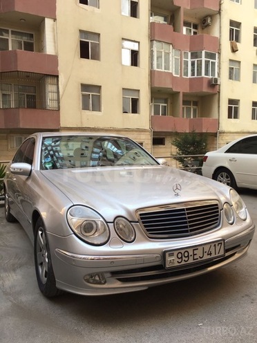 Mercedes E 240 2004, 157,000 km - 2.6 l - Bakı