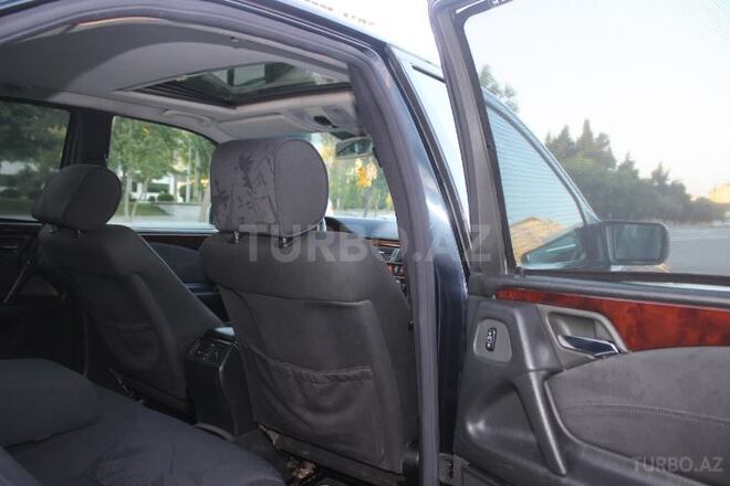 Mercedes E 240 1999, 335,000 km - 2.4 л - Bakı