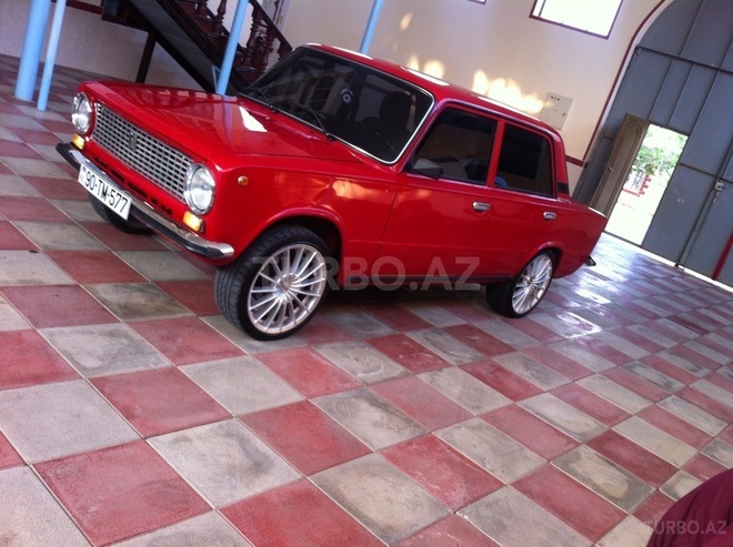 LADA (VAZ) 21011 1984, 475,000 km - 1.3 л - Bakı