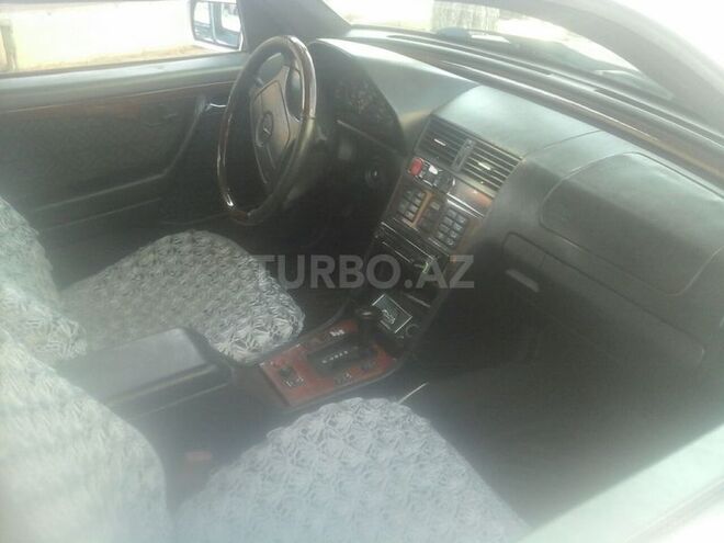 Mercedes C 220 1994, 274,000 km - 2.2 l - Bakı