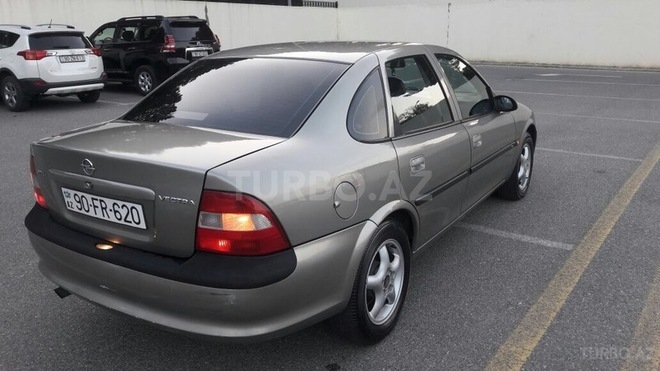Opel Vectra 1999, 226,000 km - 2.0 l - Sumqayıt