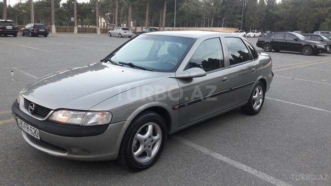 Opel Vectra 1999, 226,000 km - 2.0 l - Sumqayıt