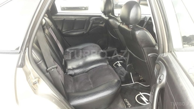 Opel Vectra 1999, 226,000 km - 2.0 l - Sumqayıt