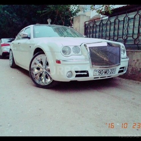Chrysler 300C 2005, 276,543 km - 2.7 l - Bakı