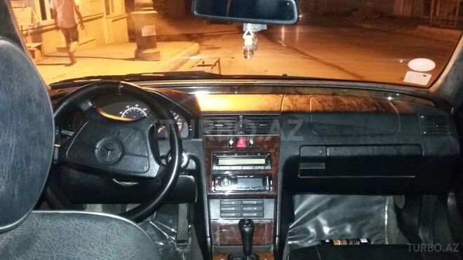 Mercedes C 230 1998, 263,589 km - 0.2 l - Bakı