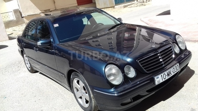 Mercedes E 240 1999, 23,000 km - 2.4 l - Bakı