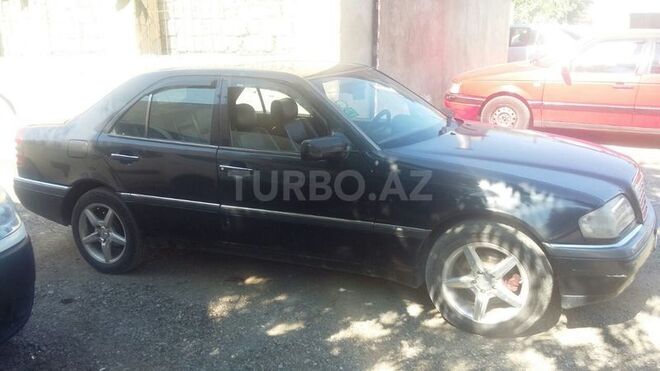 Mercedes C 200 1995, 356,123 km - 2.0 l - Bakı