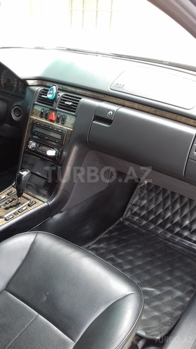 Mercedes E 270 2000, 225,000 km - 2.7 л - Bakı