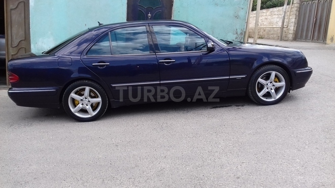 Mercedes E 270 2000, 225,000 km - 2.7 л - Bakı