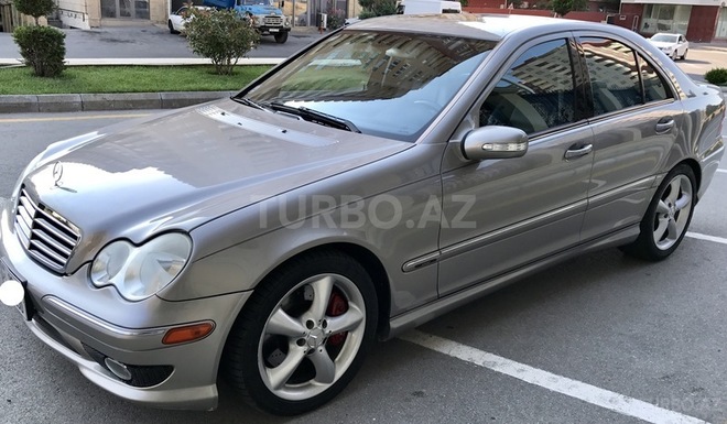 Mercedes C 230 2006, 226,000 km - 0.3 l - Bakı