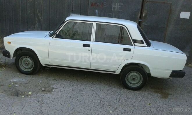 LADA (VAZ) 2107 2005, 120,000 km - 1.6 l - Bakı
