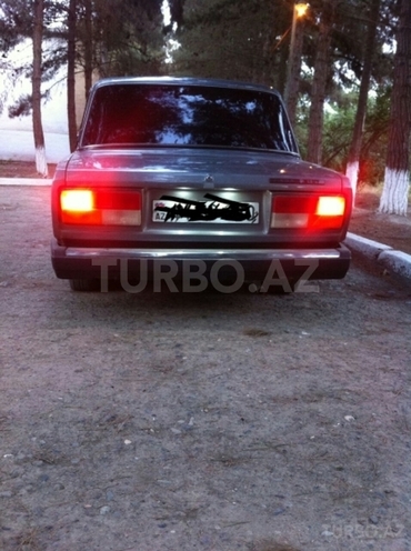 LADA (VAZ) 2107 2010, 130,000 km - 1.6 л - Salyan