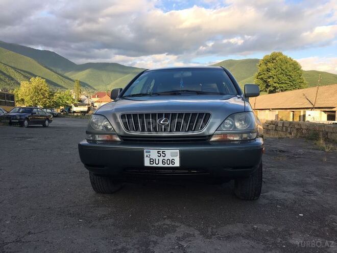 Lexus RX 300 2000, 174,000 km - 3.0 l - Şəki