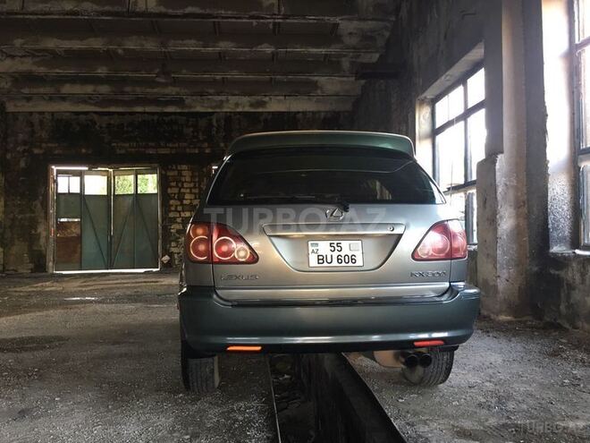 Lexus RX 300 2000, 174,000 km - 3.0 l - Şəki