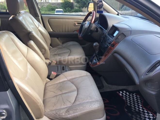 Lexus RX 300 2000, 174,000 km - 3.0 l - Şəki