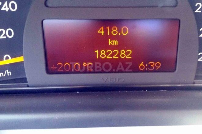 Mercedes C 200 2000, 182,000 km - 2.0 l - Bakı