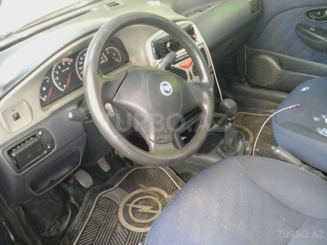 Fiat Albea 2005, 195,000 km - 1.3 l - Bakı