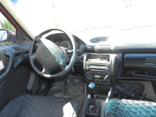 Opel Astra 1996, 340,000 km - 1.6 l - Bakı