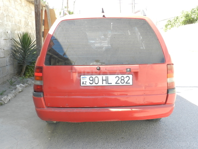 Opel Astra 1996, 340,000 km - 1.6 l - Bakı
