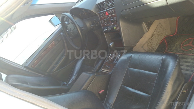 Mercedes C 240 1998, 186,010 km - 2.4 l - Bakı
