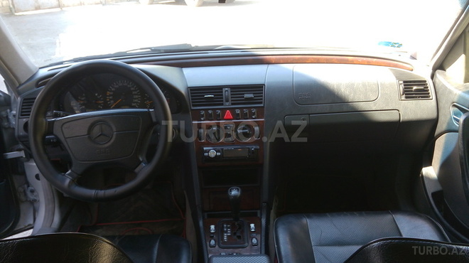 Mercedes C 240 1998, 186,010 km - 2.4 l - Bakı