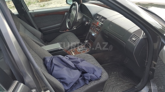 Mercedes C 220 1994, 348,776 km - 2.2 л - Bakı