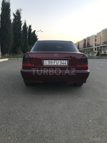 Mercedes C 180 1998, 267,000 km - 1.8 l - Gəncə