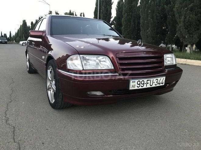 Mercedes C 180 1998, 267,000 km - 1.8 l - Gəncə