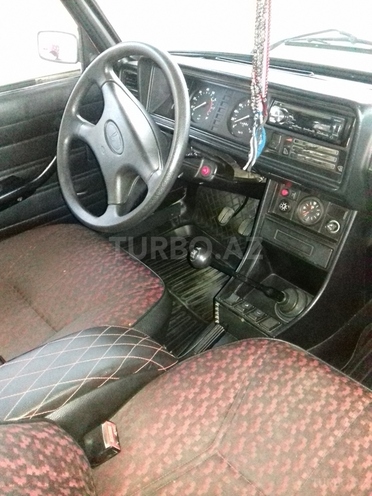 LADA (VAZ) 2107 2012, 110,920 km - 1.6 л - Salyan
