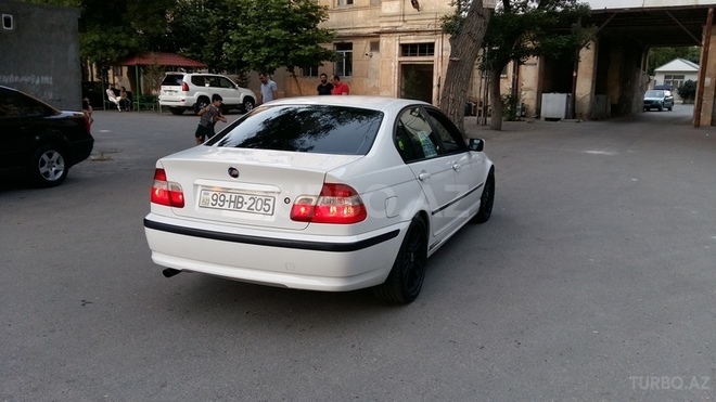 BMW 318 2003, 154,000 km - 2.0 l - Bakı