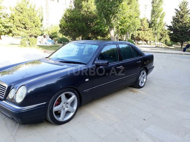 Mercedes E 240 1998, 324,399 km - 2.4 l - Bakı