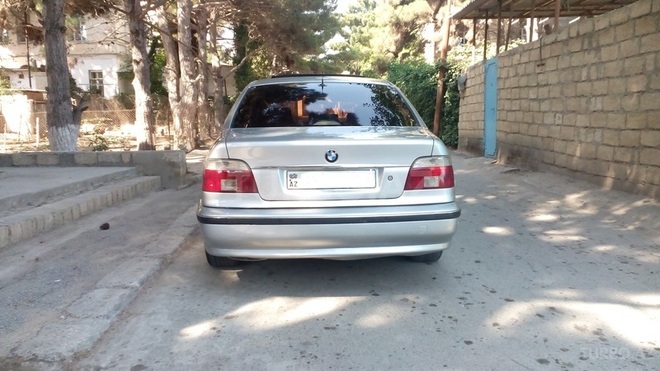 BMW 523 1998, 195,000 km - 2.5 л - Sumqayıt