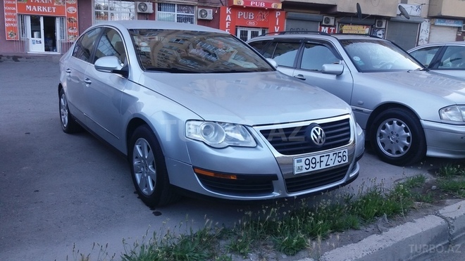 Volkswagen Passat 2005, 250,000 km - 2.0 l - Bakı