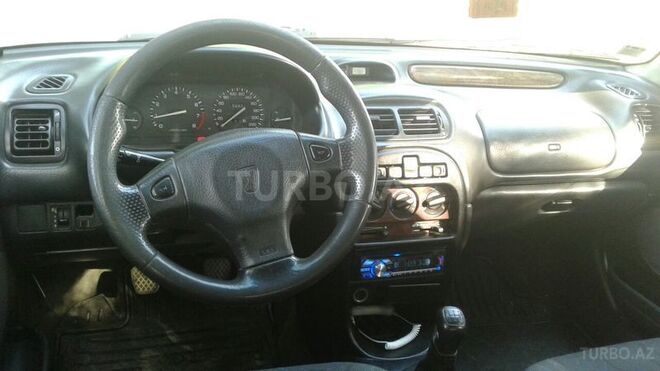 Rover  1997, 158,000 km - 1.3 l - Xudat