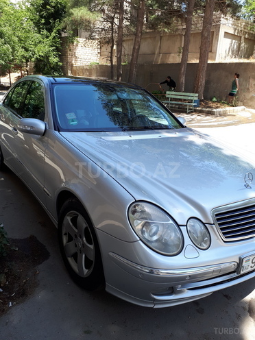 Mercedes E 320 2002, 284,342 km - 3.2 l - Bakı