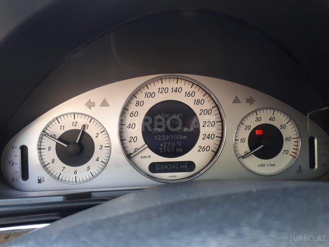 Mercedes E 320 2002, 284,342 km - 3.2 l - Bakı