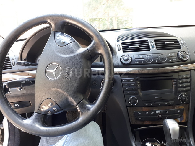 Mercedes E 320 2002, 284,342 km - 3.2 l - Bakı