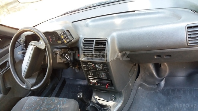 LADA (VAZ) 2112 2004, 278,000 km - 1.6 л - Bakı