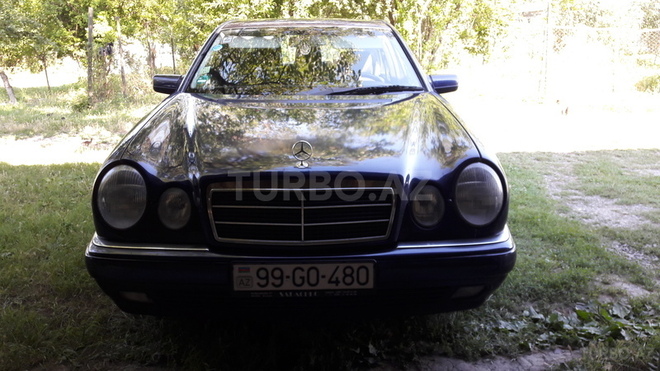Mercedes E 240 1999, 312,000 km - 2.4 l - Ağdaş