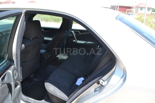 Mercedes E 220 1997, 280,000 km - 2.2 l - Bakı