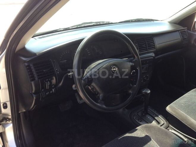 Opel Vectra 1999, 224,000 km - 1.8 l - Sumqayıt