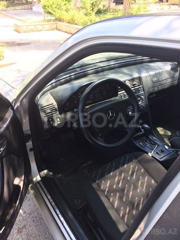 Mercedes C 200 1999, 288,100 km - 2.0 l - Bakı