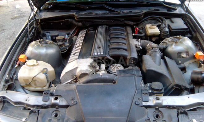 BMW 320 1992, 358,000 km - 2.0 l - Bakı